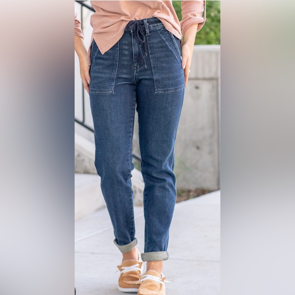 Judy Blue Joggers 3/26